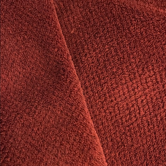 Women’s Patagonia Burgundy Fleece Jacket Size Large - Picture 4 of 6